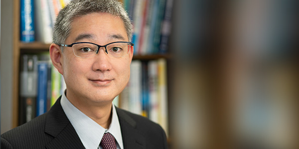 秋田大学大学院医学系研究科 消化器外科学講座 教授　有田　淳一