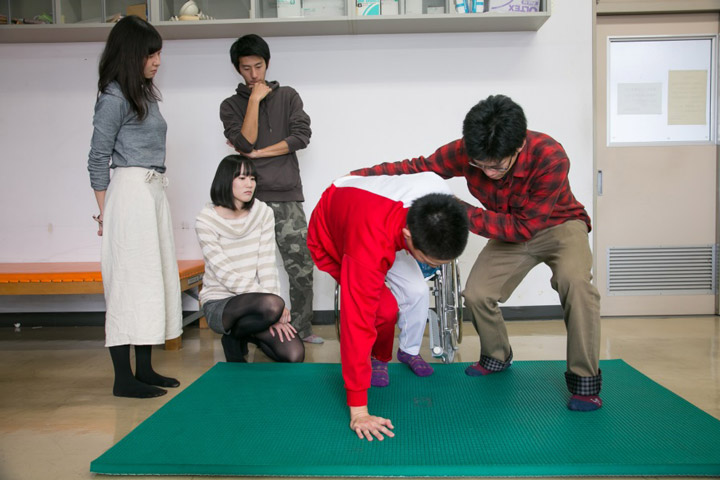 日常生活活動学 写真